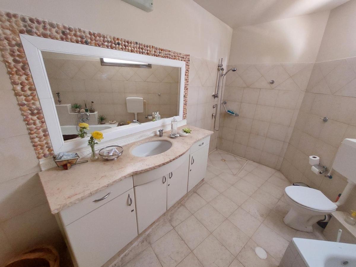 Yelena Vacation Apartment Eilat Ngoại thất bức ảnh