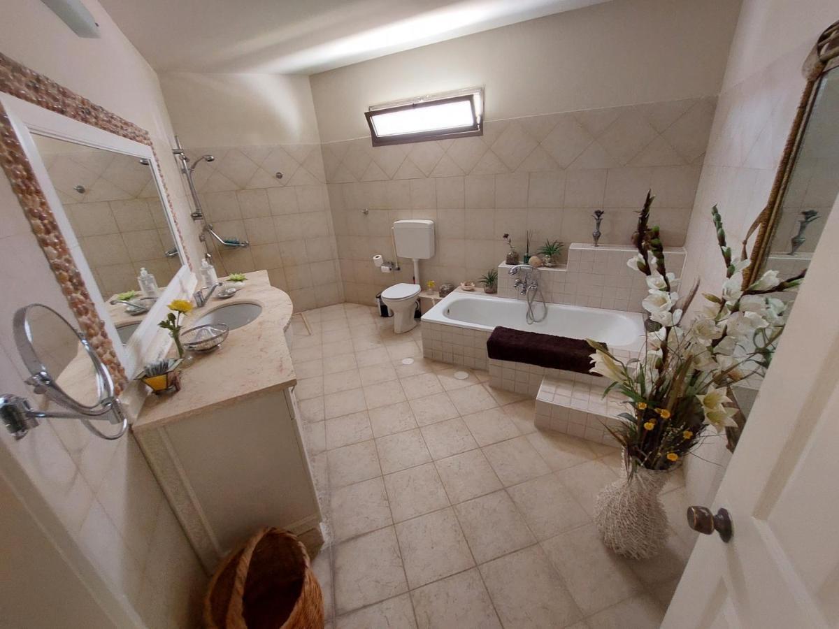 Yelena Vacation Apartment Eilat Ngoại thất bức ảnh